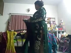 عملت هدية عن طريق الفم فلم سكسي جنبي