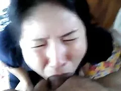 الملاعين فتاة على فلم سكسي اجنبي الأريكة