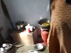 المشاغب مع الشقوق فلم جنبي سكسي لها