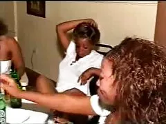 من النموذج إلى الممثلة فلم سكسي اجنبي مترجم عربي
